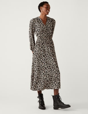 

Womens M&S Collection Tailliertes Midaxikleid mit Tiermuster und Bindekragen - Natural Mix, Natural Mix