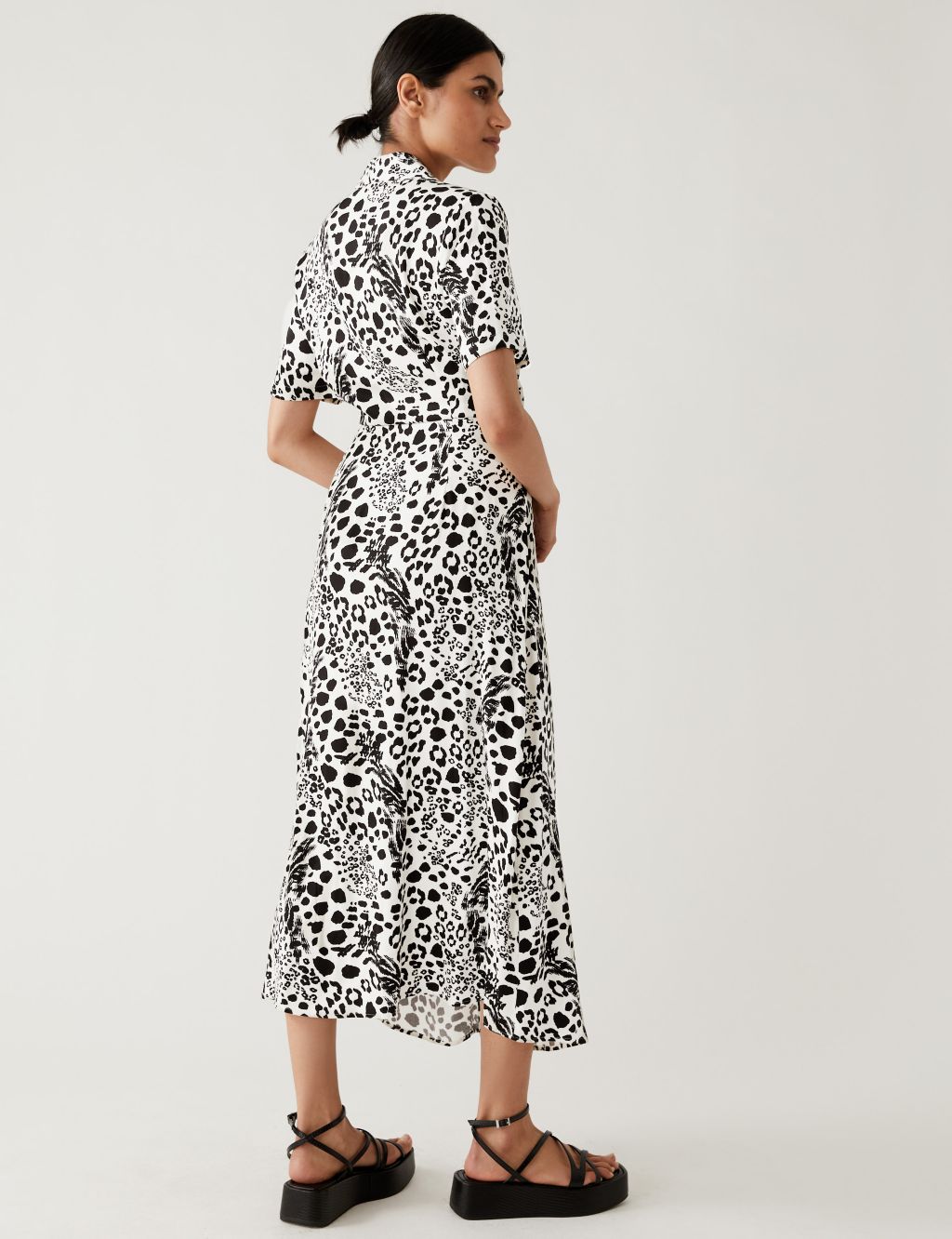 Printed Tie Front Midaxi Shirt Dress image 3