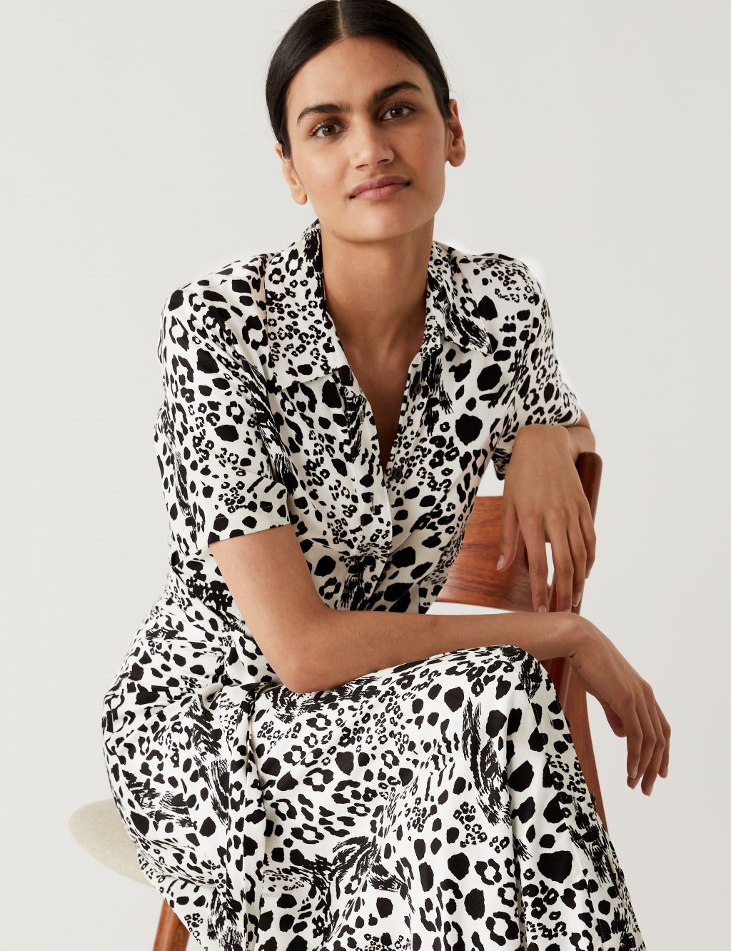 Printed Tie Front Midaxi Shirt Dress image 4