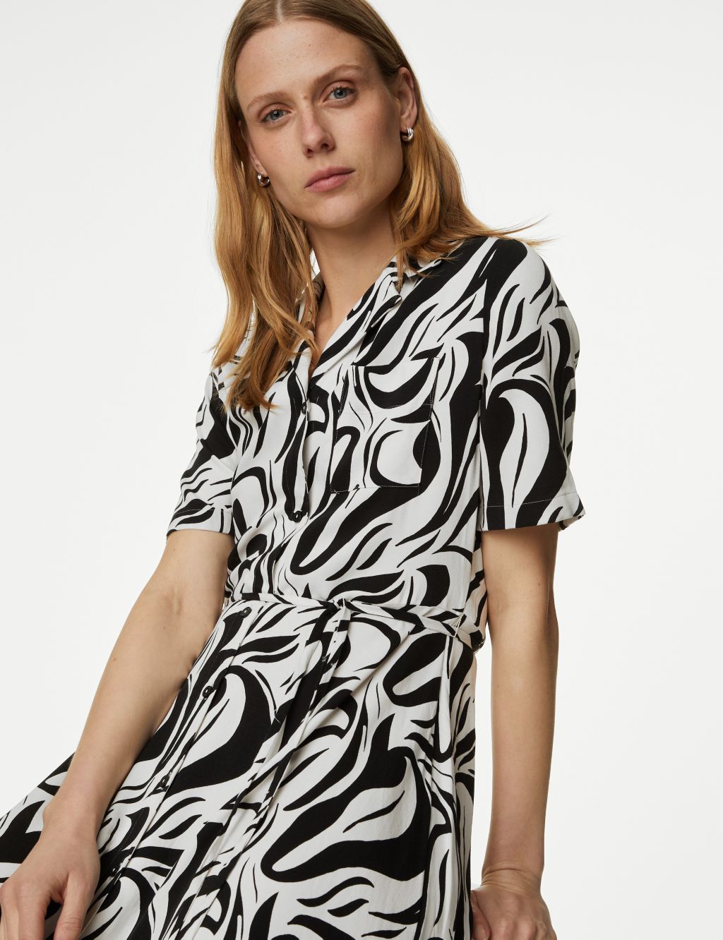 Printed Belted Midi Shirt Dress image 2
