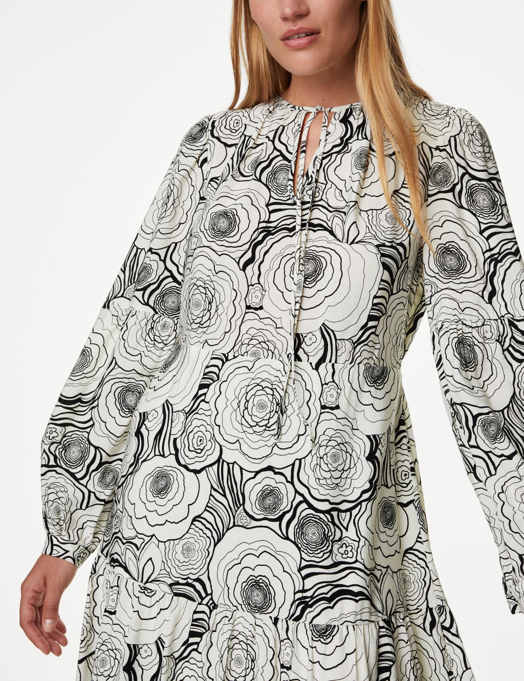 Floral Tie Neck Midaxi Relaxed Tiered Dress image 2