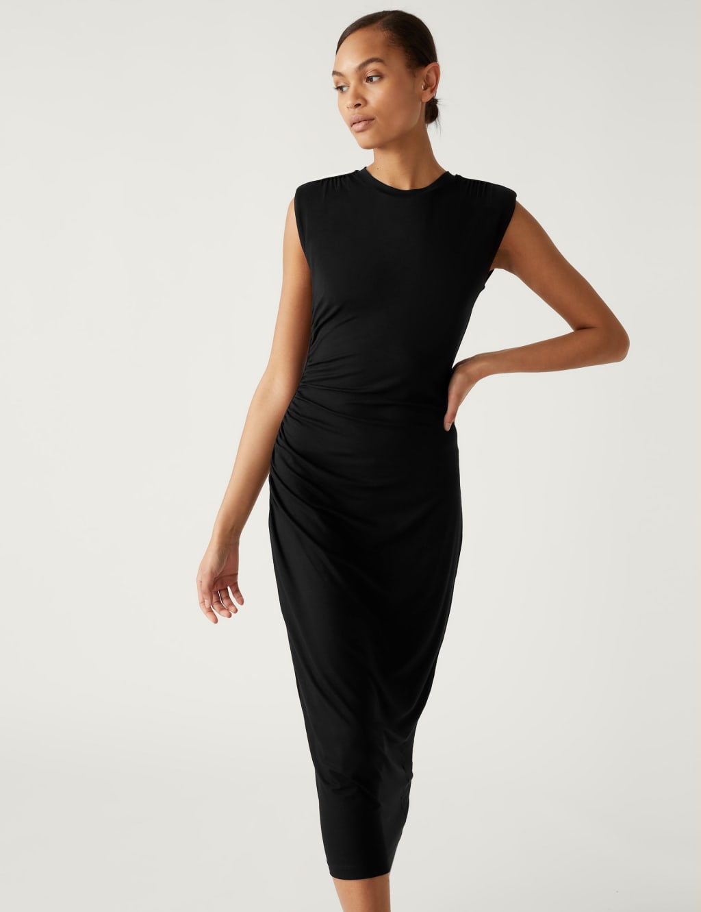 Jersey Round Neck Ruched Midi Bodycon Dress image 3