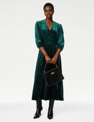 Green velvet v outlet neck dress