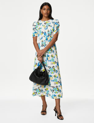 

Womens M&S Collection Printed Cut Out Detail Midi Tea Dress - Multi, Multi