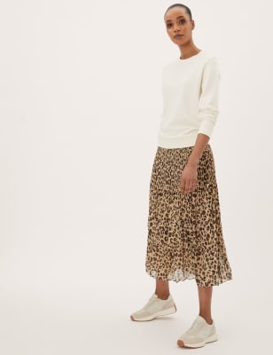 leopard print skirt