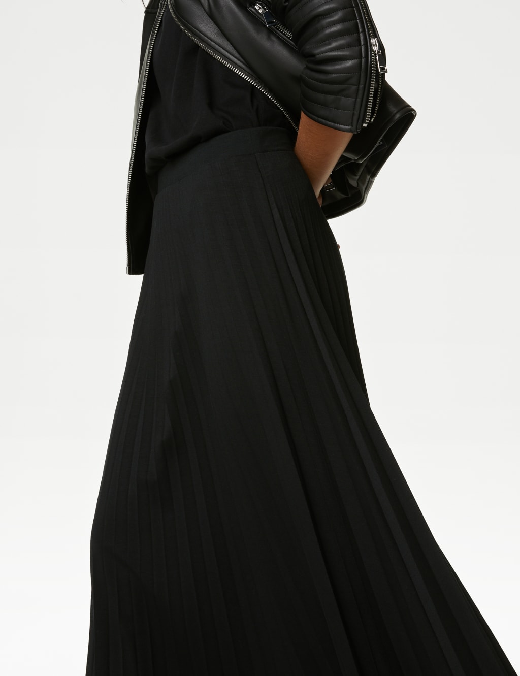 Jersey Pleated Midaxi Skirt image 3