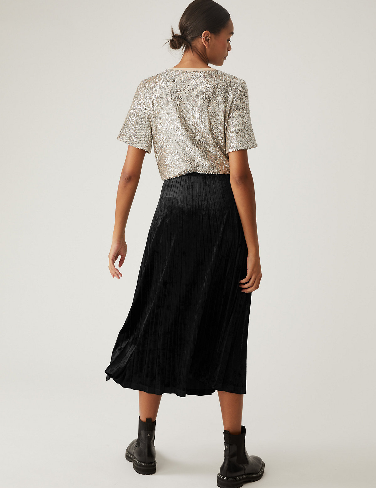 Velvet Pleated Midaxi Skirt