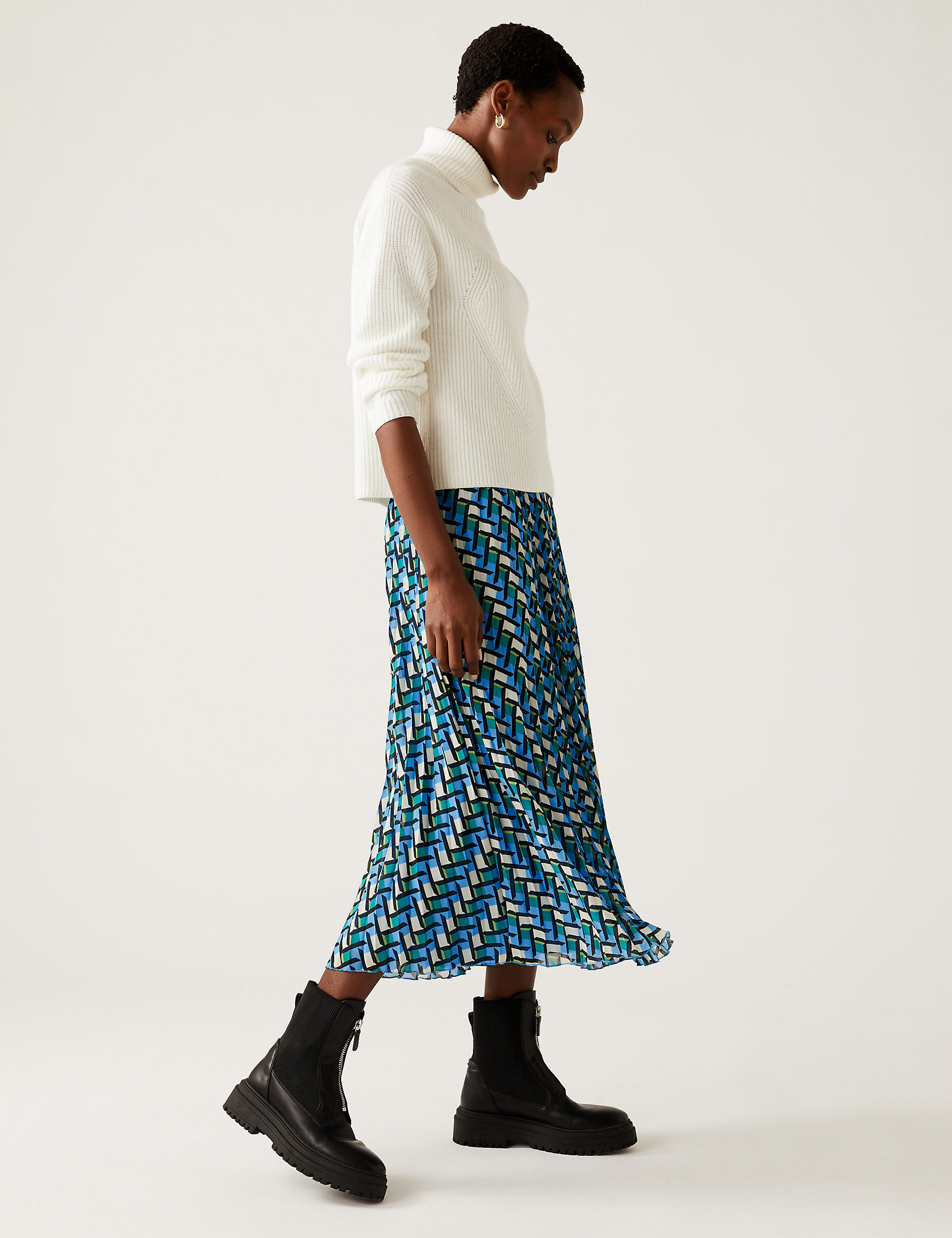 Geometric Pleated Midaxi Skirt