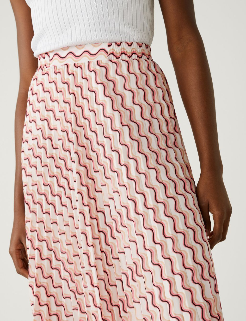 Printed Pleated Midaxi Skirt image 3
