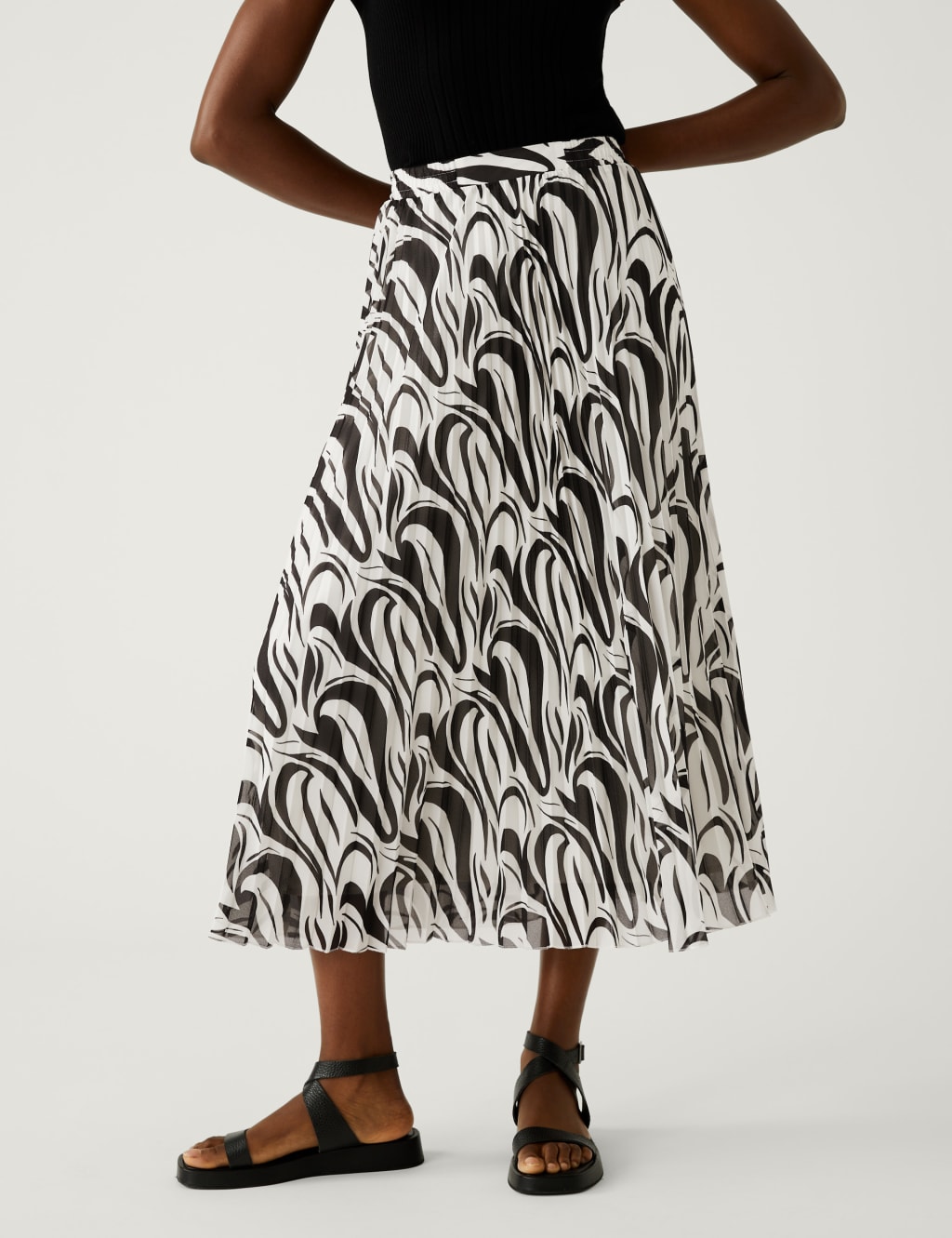 Printed Pleated Midaxi Skirt image 3