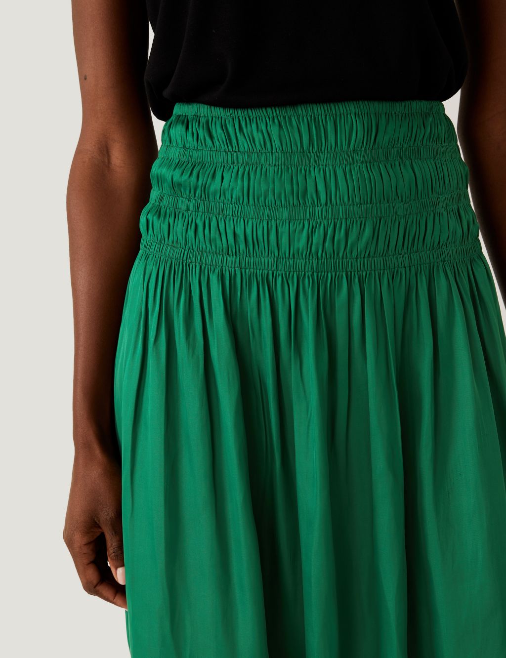 Pleated Midaxi Skirt image 3