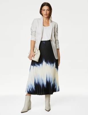 Leather pleated hotsell skirt m&s