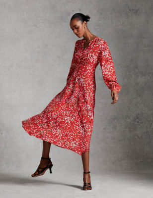 

Womens M&S X GHOST Star Print Round Neck Midi Tea Dress - Red Mix, Red Mix
