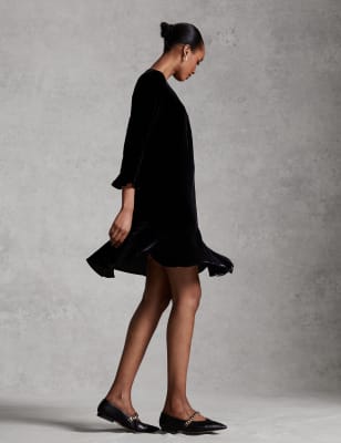 

M&S X GHOST Vestido holgado por la rodilla de terciopelo con sedaWomens - Black, Black