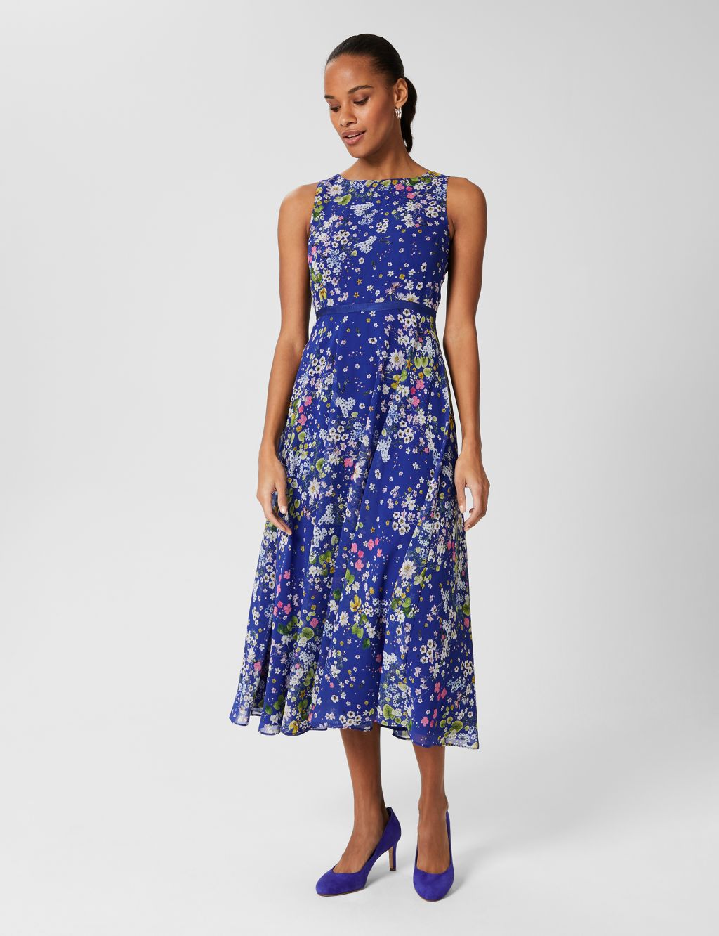 Carly Floral Sleeveless Midi Waisted Dress image 2