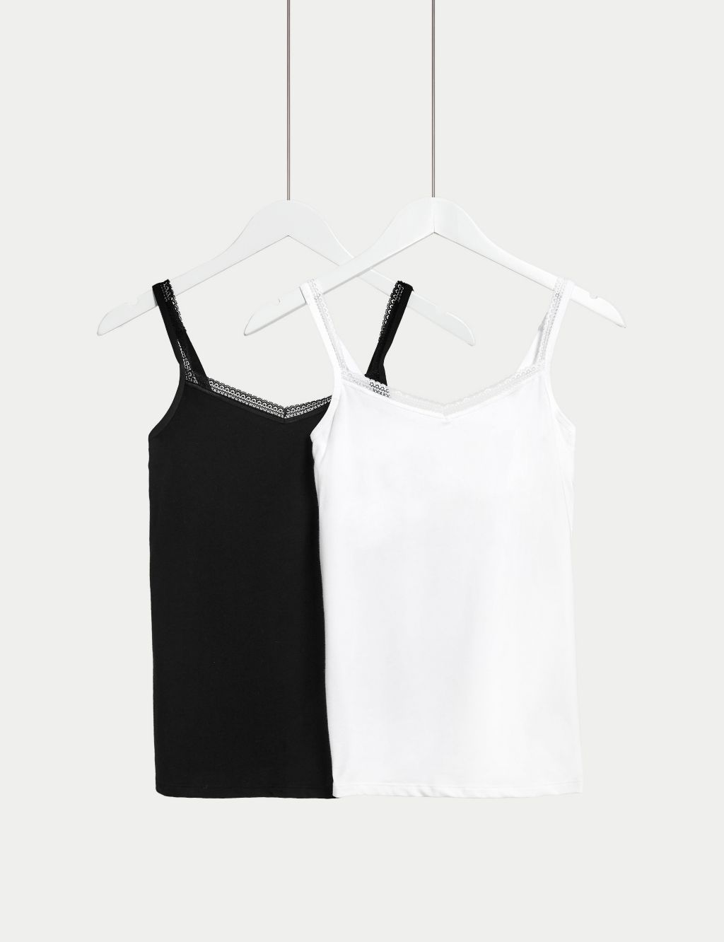 Pack of 2 Les Pockets Coton camisoles in black and white