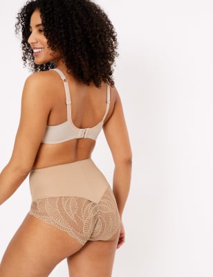 high leg knickers