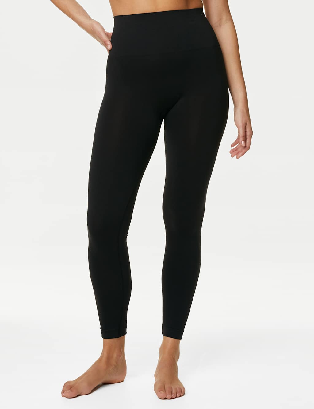 Seamless Light Control Leggings image 2