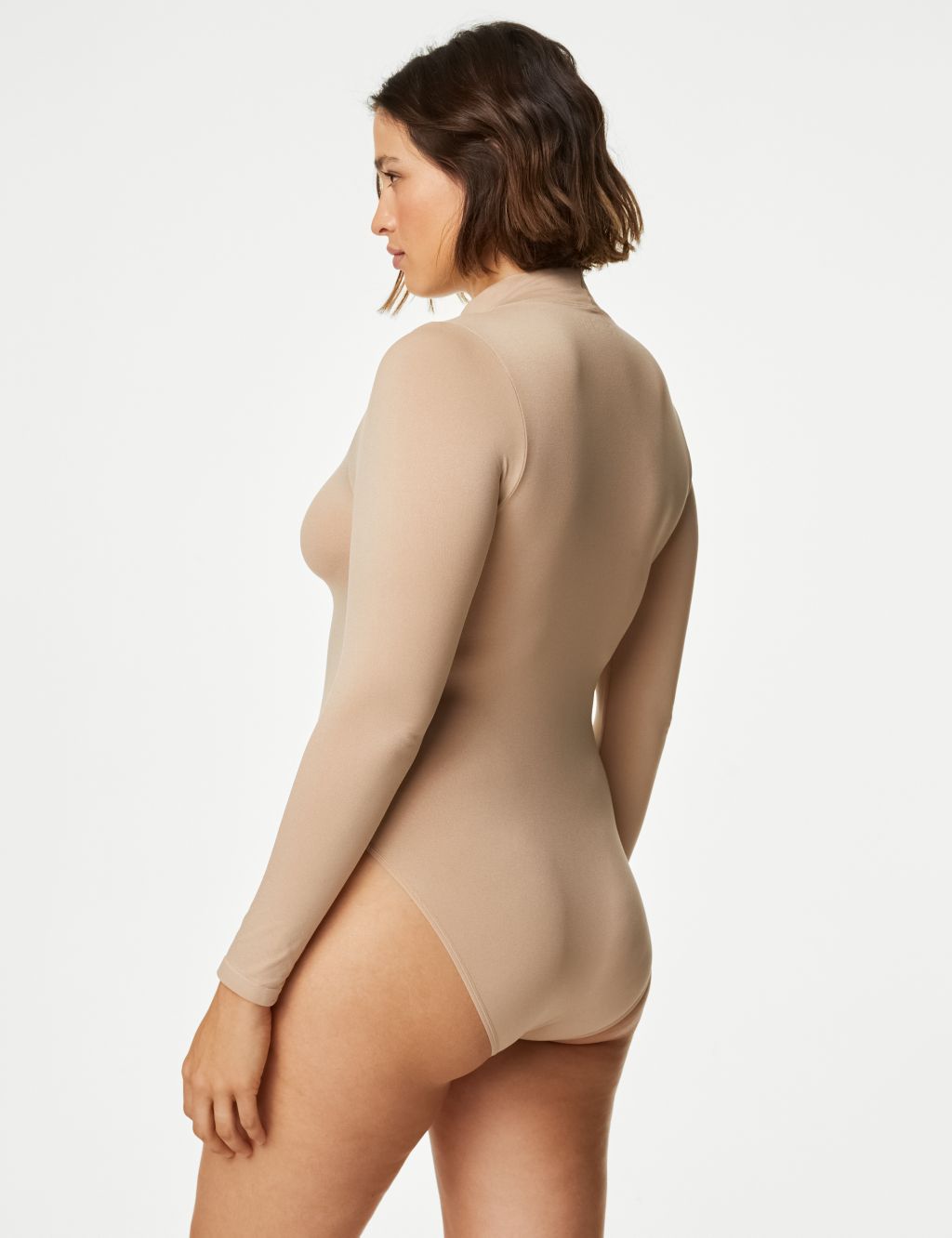 Smoothing Cool Comfort™ Shaping Body image 4