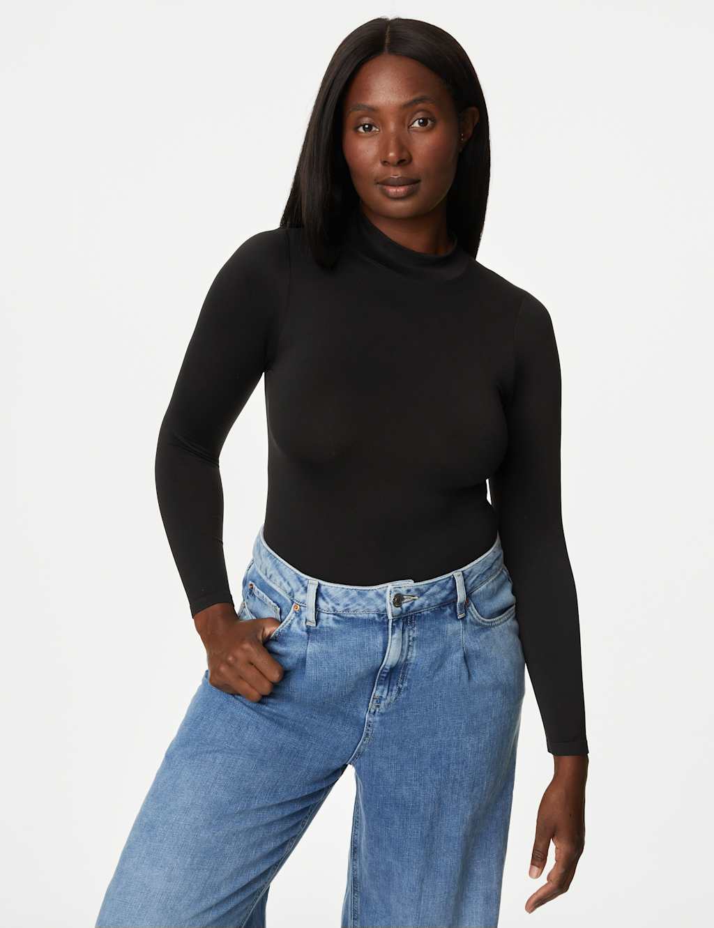 Smoothing Cool Comfort™ Shaping Body image 4