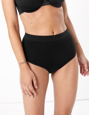 2pk Light Control Seamless High Leg Knickers - Marks and Spencer