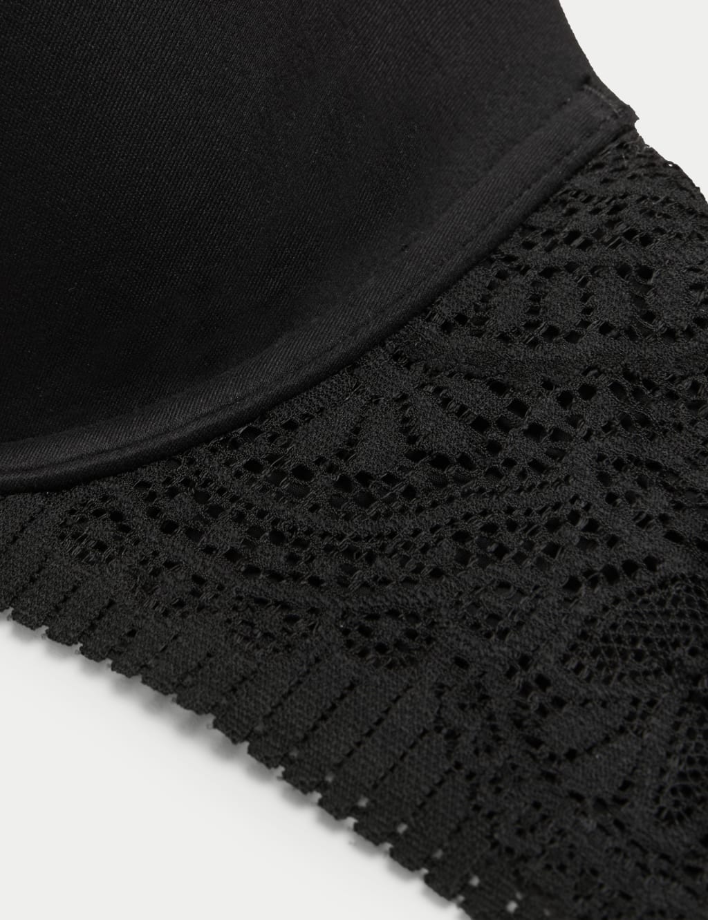 Body Soft™ Wired Plunge Bra A-E image 5