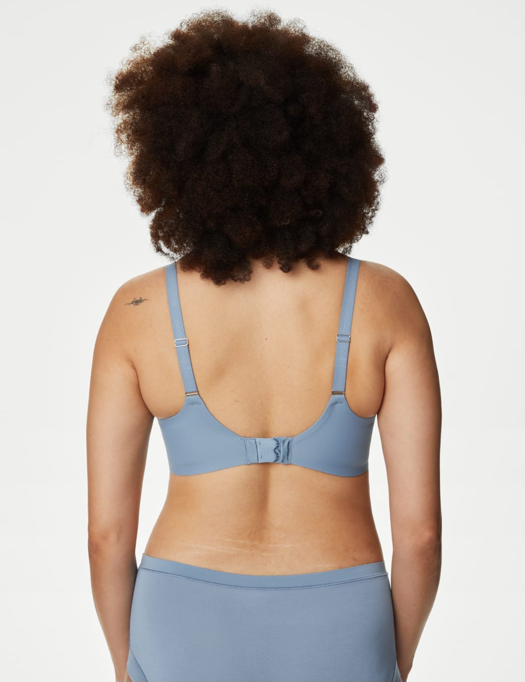 Flexifit™ Invisible Wired Full-cup Bra A-E image 3