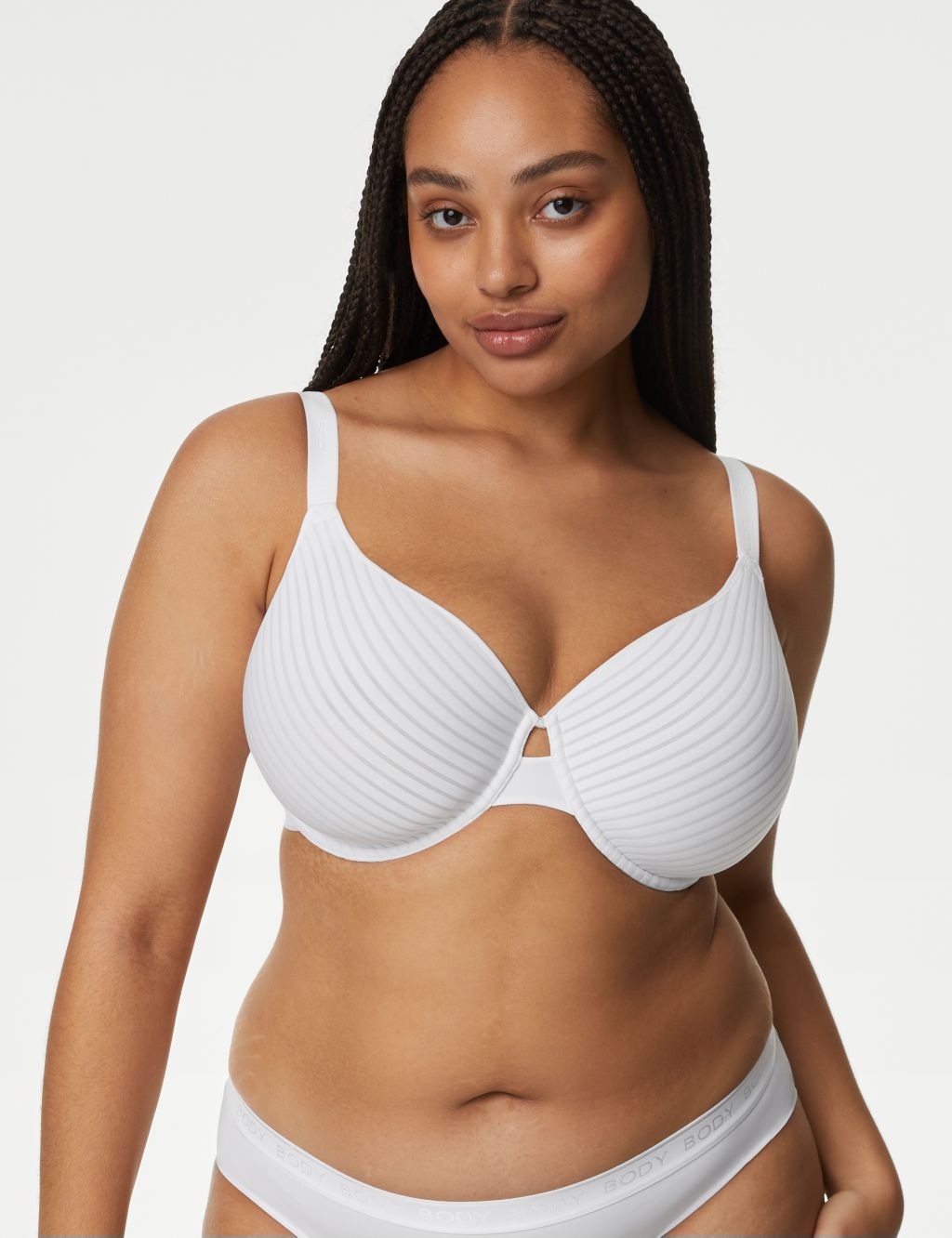 Body Define™ Wired Spacer Full Cup Bra A-E image 3