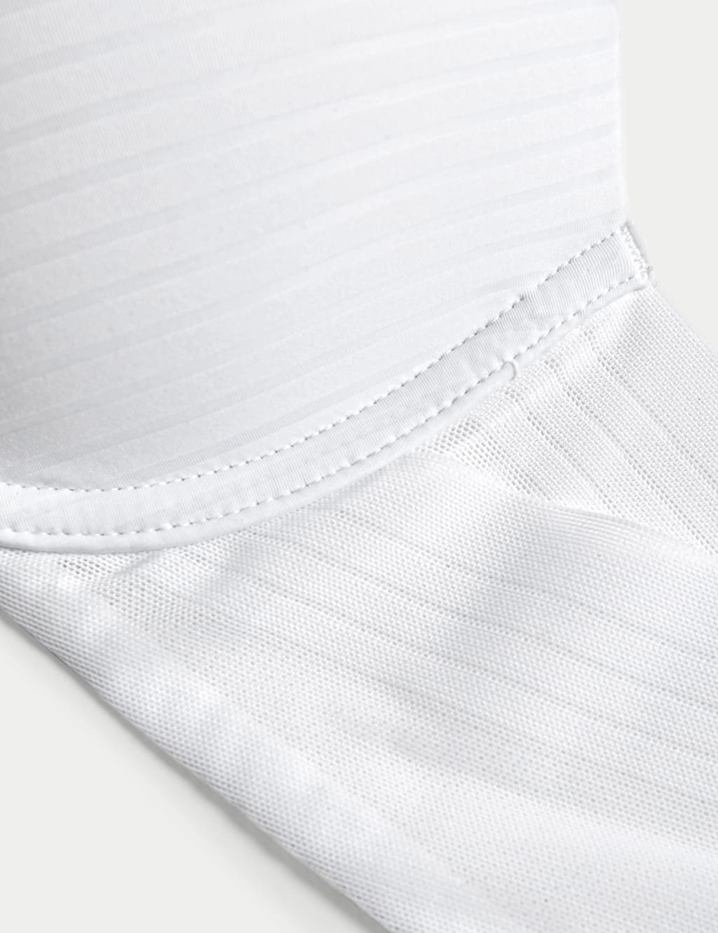 Body Define™ Wired Plunge T-Shirt Bra A-E image 6