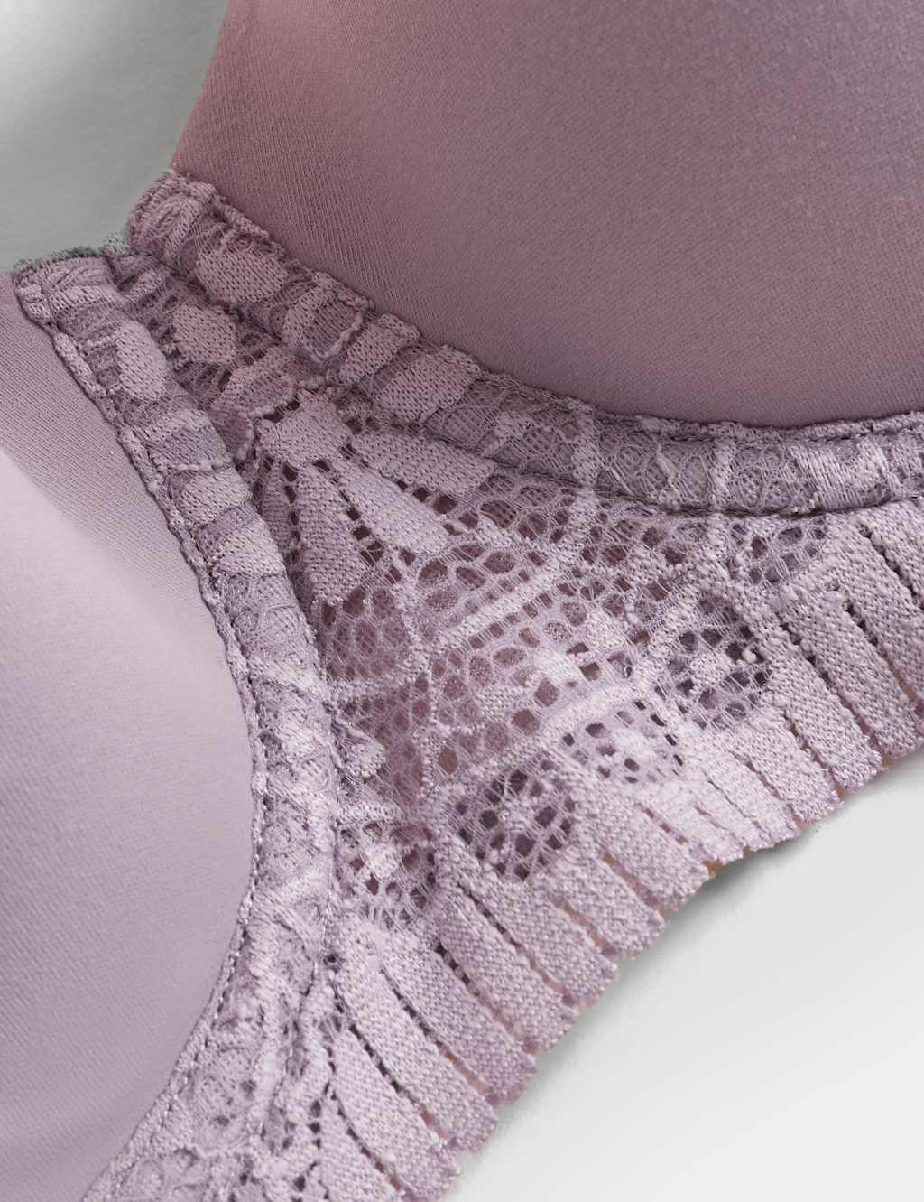 Body Soft™ Wired Full Cup T-Shirt Bra A-E image 4