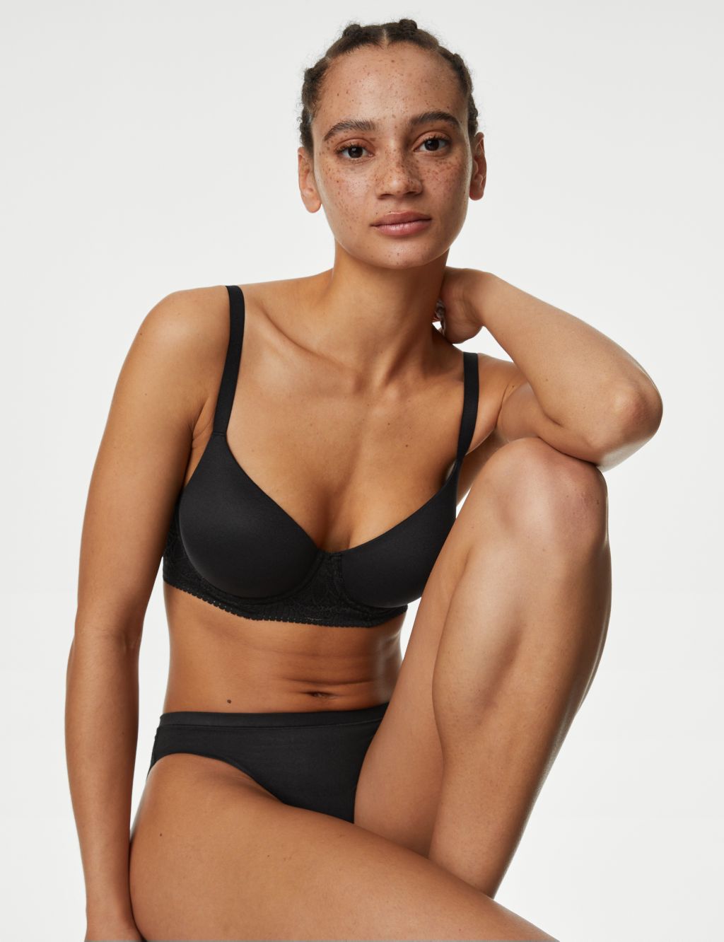 Body Soft™ Wired Full Cup T-Shirt Bra A-E image 4
