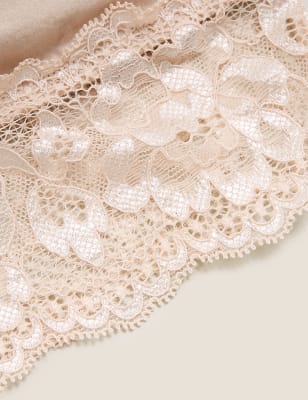 New Look Molded Bandeau Bra with Lace Trim