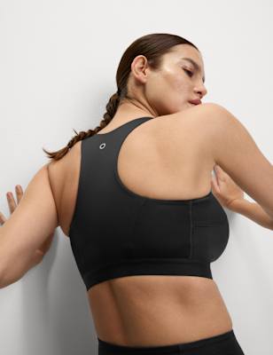 Spring Season precision padded sports bra for extra comfort.