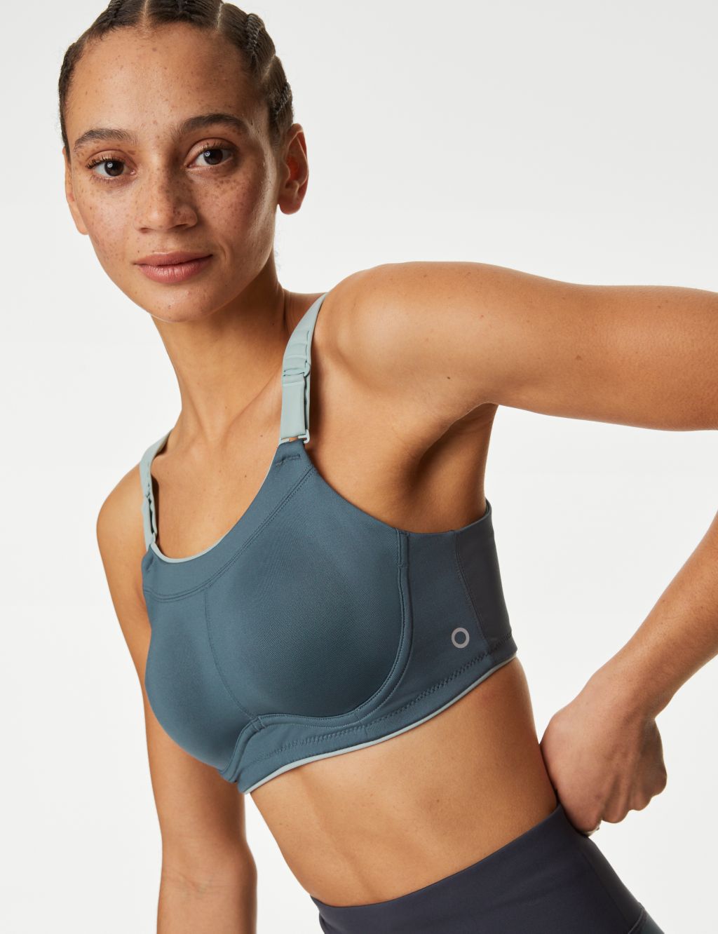Ultimate Support Serious Sports Bra A-E image 1