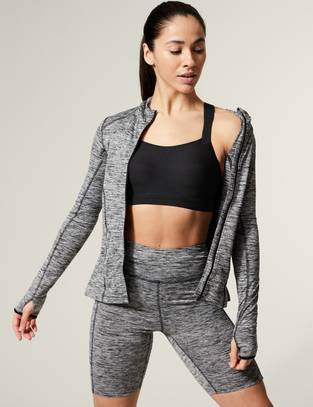 Ultimate Support Custom Fit Sports Bra A-E image 3