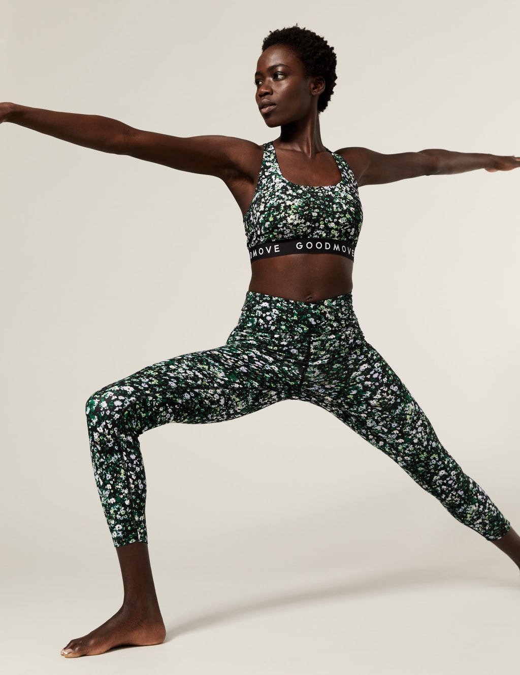 Medium Support Non Wired Crop Top A-E image 2
