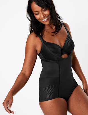 Body non ampliforme coupe &eacute;chancr&eacute;e en tulle &agrave; maintien ferme