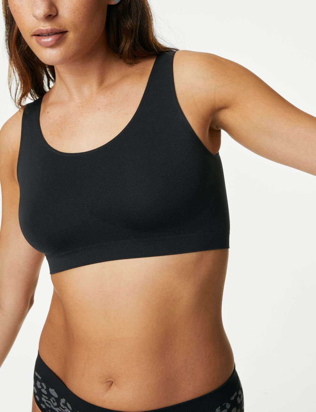 3pk Seamless Non Wired Crop Tops image 3