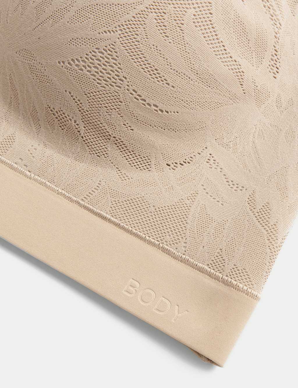 Flexifit™ Lace Non Wired Crop Top image 5