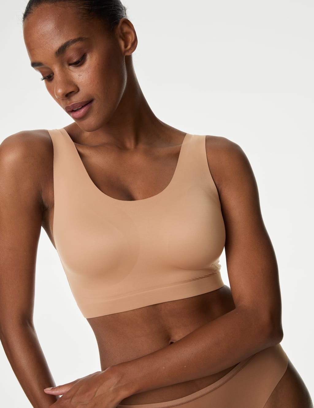 Marks and Spencer - Ultimate comfort for sleep-in or active days ahead.  Find the Flexifit™ non-wired crop top set at M&S. ​​ #MarksandSpencerCyprus  #Summer #anythingbutordinary #Lingerie