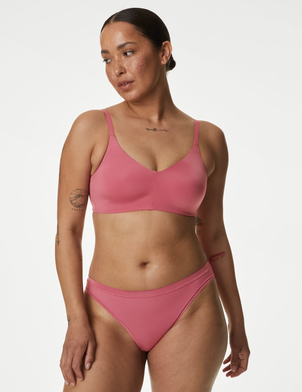 Flexifit™ Non Wired Full Cup Bra A-E image 5