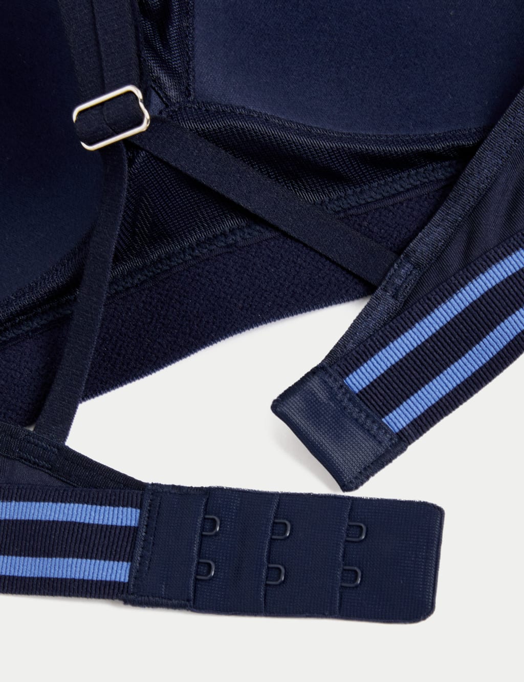 Non Wired Sports Bra AA-D image 3