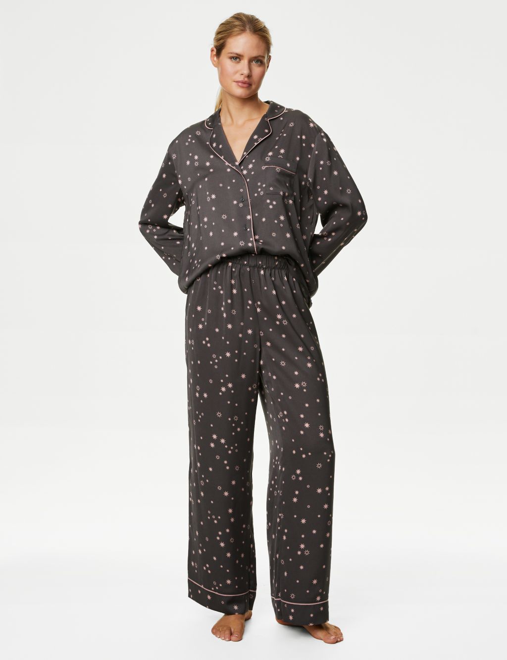 Dream Satin™ Star Print Pyjama Set image 3