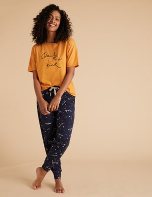 black cuffed pyjama bottoms