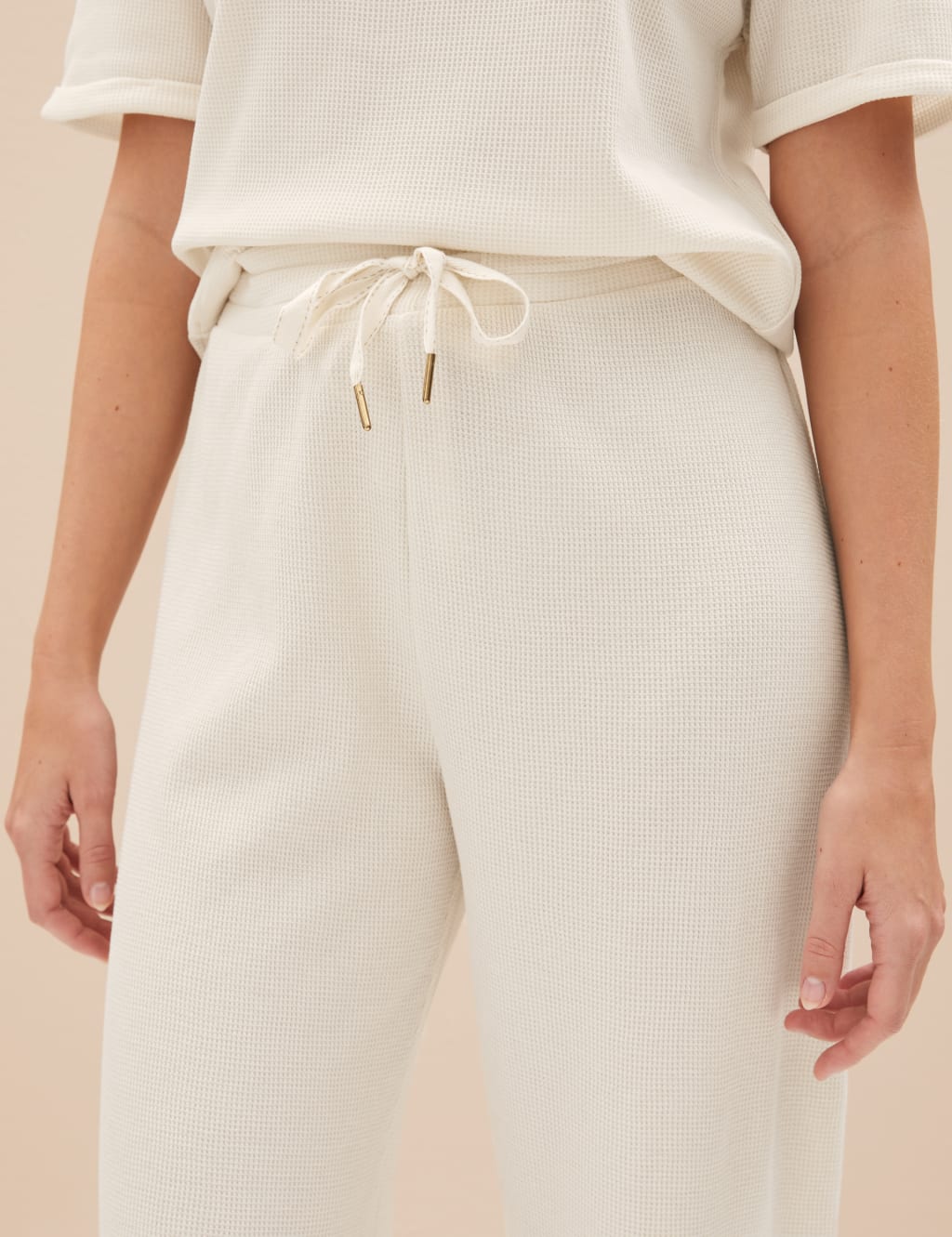 Cotton Blend Waffle Cropped Pyjama Bottoms image 2