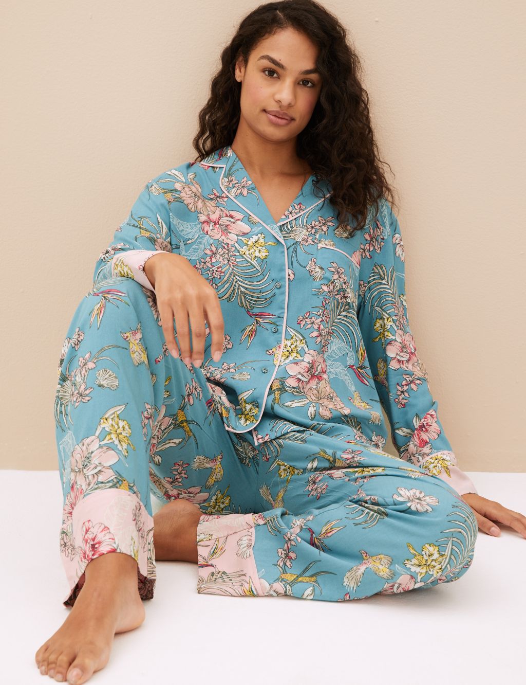 Floral Print Pyjama Bottoms image 1