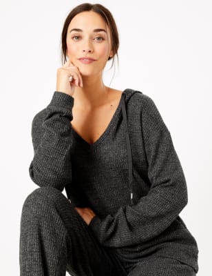 Top confortable &agrave; capuche et motif gaufr&eacute;