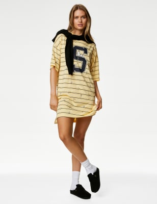 

Womens M&S Collection Snoopy™ Nightdress - Navy Mix, Navy Mix