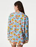 Pyžamový top s&nbsp;límečkem a&nbsp;květinovým potiskem