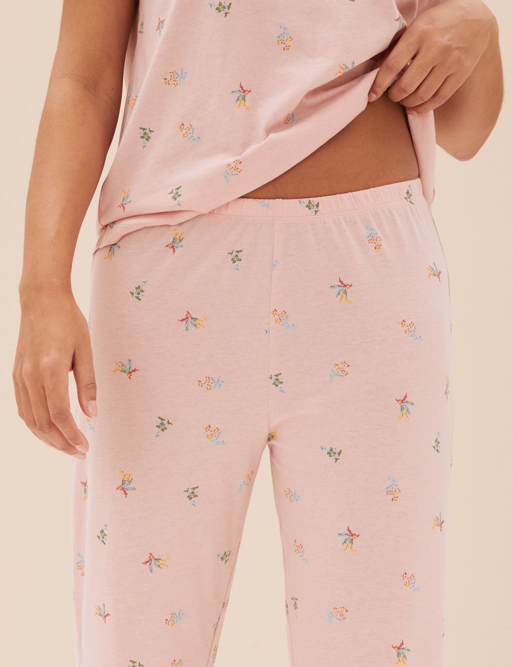 Pure Cotton Ditsy Floral Cropped Pyjama Set image 5